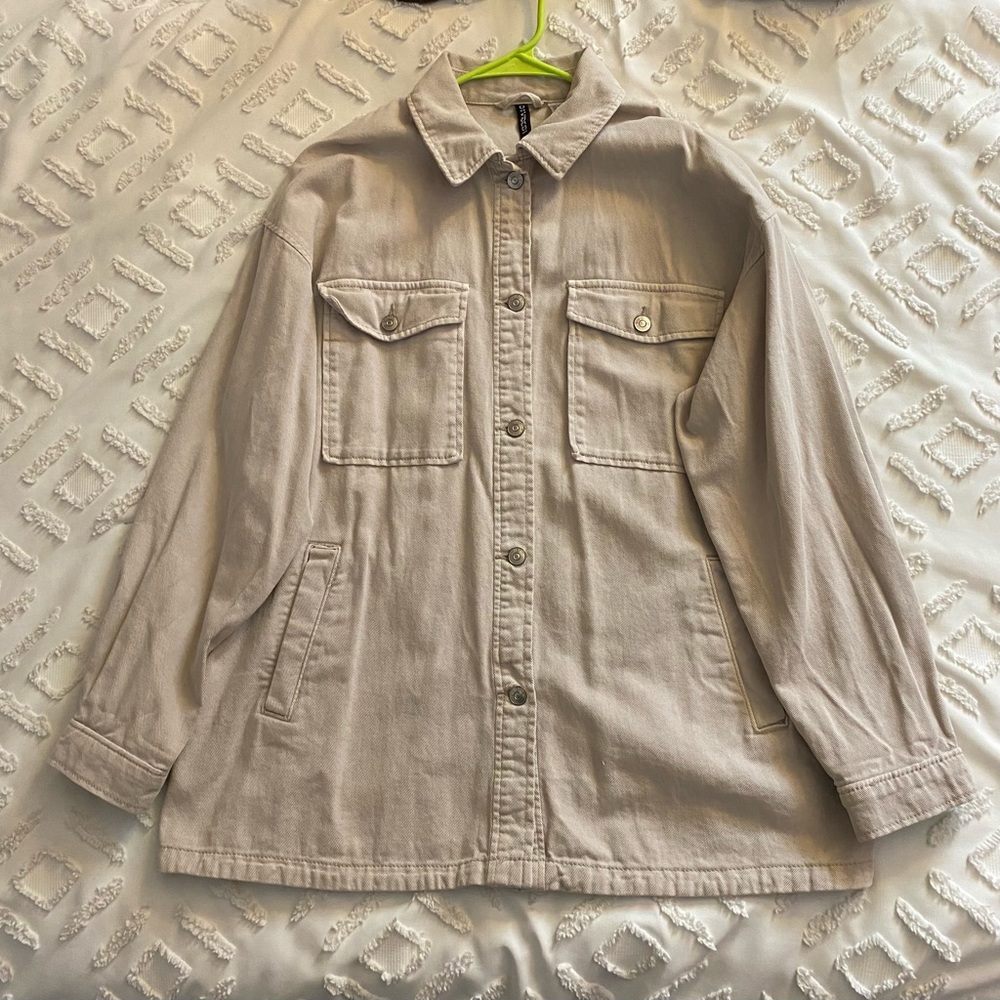 H&M Divided Beige Light Jacket 🧥